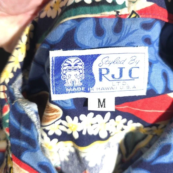 RJC Surfboard Hawaiian Shirt Mens Medium Aloha Beach Camp Casual Blue Outdoor - Picture 7 of 8